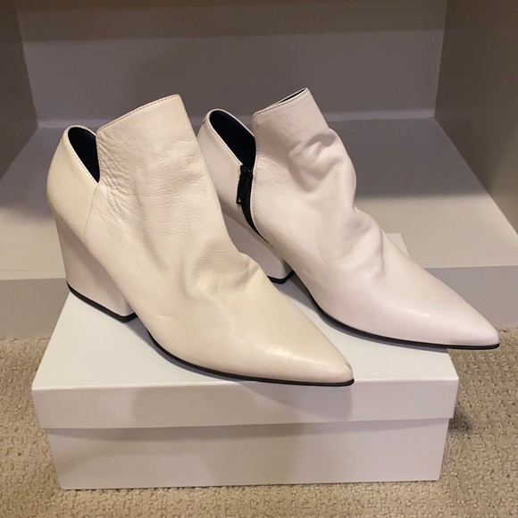 Sesto Meucci White Booties size 38.5 - Picture 1 of 3